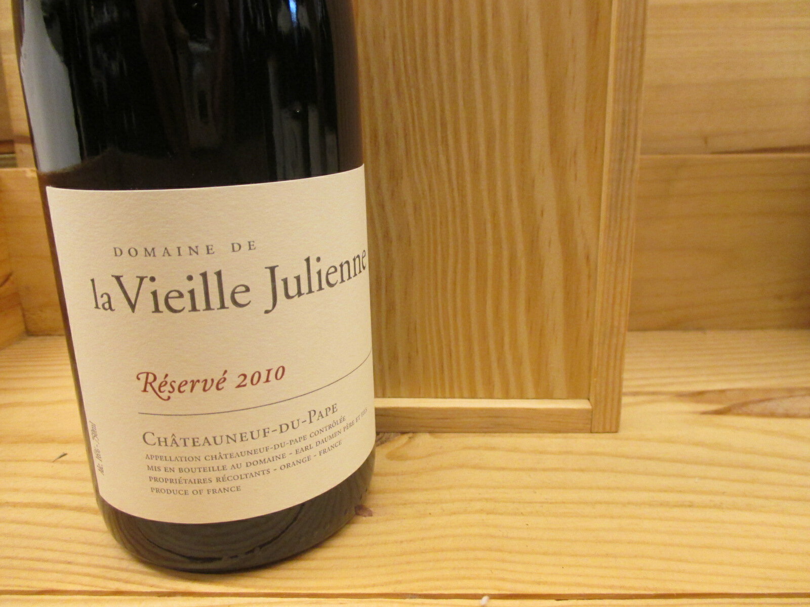 シャトー・ヌフ・デュ・パプ レゼルブ [2010] ヴィエイユ・ジュリアンヌ