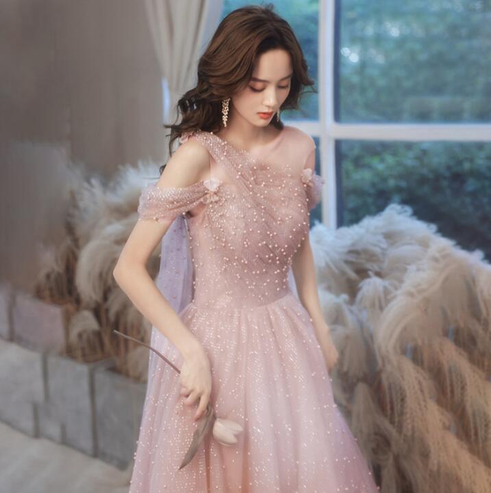 かわいい ピンク おしゃれ パール レディースドレス ロングワンピース Aライン オフショルダー 送料無料 無地 チュールスカート ノースリーブドレス 結婚式 パーティードレス 成人式 編み上げ レディースワンピース お呼ばれ XS S M L XL XXL XXXL