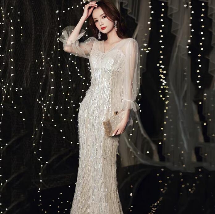 送料無料 エレガント レディースドレス 長袖ワンピース 高級感 透け感 おしゃれ フレンジ ライン柄 シルバー お呼ばれ 二次会 パーティードレス 結婚式 発表会 スパンコール ファスナー フォマール 20代 30代 40代 XS S M L XL XXL XXXL