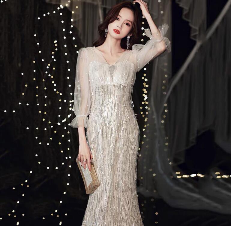 送料無料 エレガント レディースドレス 長袖ワンピース 高級感 透け感 おしゃれ フレンジ ライン柄 シルバー お呼ばれ 二次会 パーティードレス 結婚式 発表会 スパンコール ファスナー フォマール 20代 30代 40代 XS S M L XL XXL XXXL