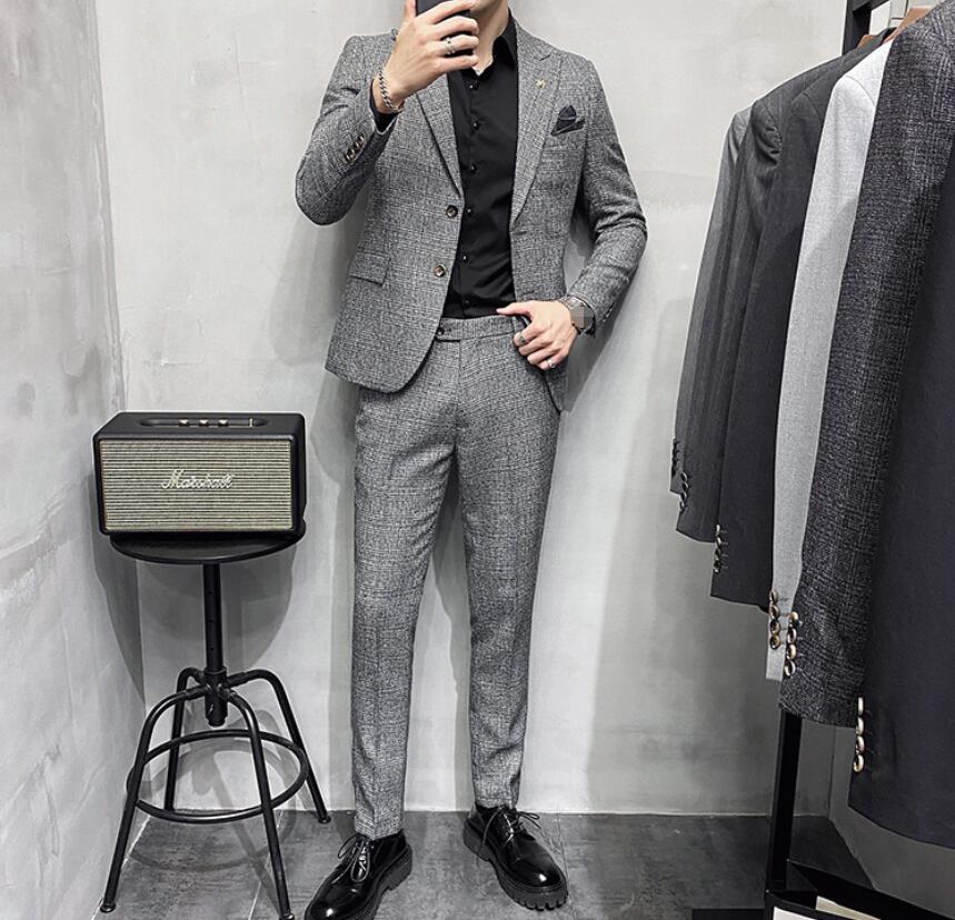 チェック柄【ジャケット+ズボン】長袖スーツ 二次会 パーティー 背広 メンズスーツ 就職活動 シングルスーツ フォーマルスーツ 面接 スリムスーツ 舞台 司会衣装 カッコイイ 冠婚葬祭 披露宴 ビジネススーツ 謝恩会 紳士服 成人式 息子 父 彼氏 2つボダンスーツ黒/灰色M～4XL
