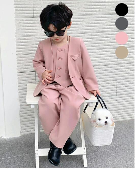 Rakuten - 送料無料 キッズスーツ ジャケット ベスト パンツ セットアップ 3点セット カジュアルスーツ 上下セット 男の子 子供服 キッズ 秋服 フォーマル ワイドパンツ 長袖 春夏秋冬 上下セット 入学 卒業 幼児 保育園 通園 通学 小学校 低学年 高学年 結婚式 ブラックグレーピンク