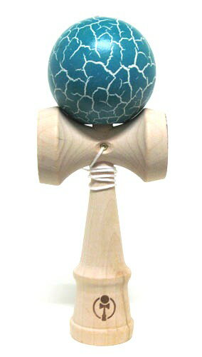 商品紹介 サイズ 高さ約18cm×下部の直径3.5cm玉：球体直径約6cm 店長の一言 玉色が奇麗なけん玉です　　　　　エクストリーム　けん玉 柄を操って球を柄の先端に受け止めて遊びます。ケン玉の競技大会も催されていてなかなか奥の深い遊びで...