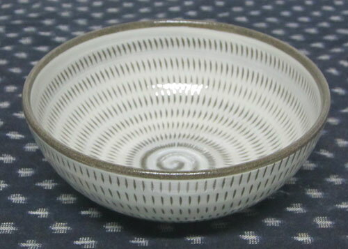 和食器 福岡県伝統工芸品小石原焼 【蔵人窯】手作り 皿 丸小鉢全面 飛びかんな（11cm）