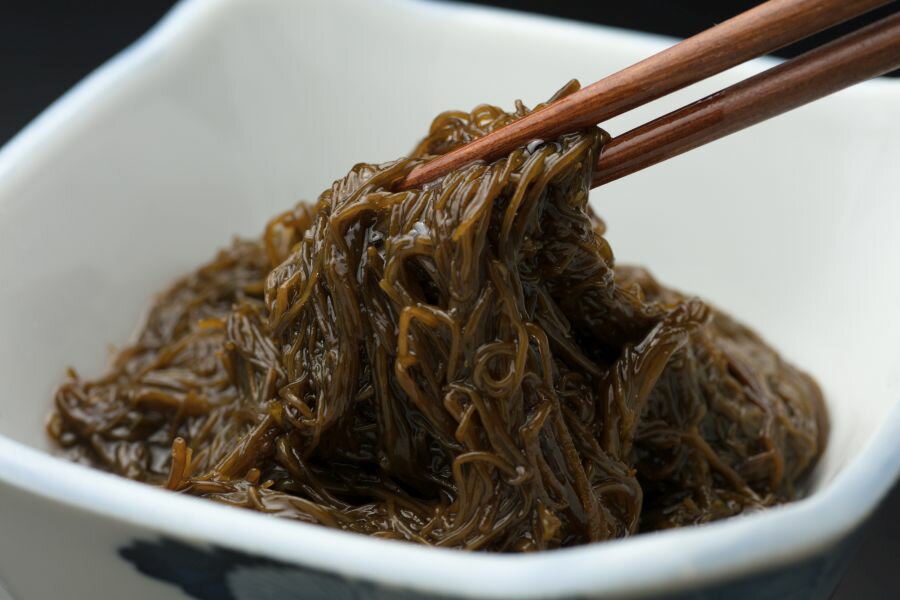 天然 もずく 生冷凍 90g 5パック 北海道 知床産 食感シャキシャキ 塩抜き済み