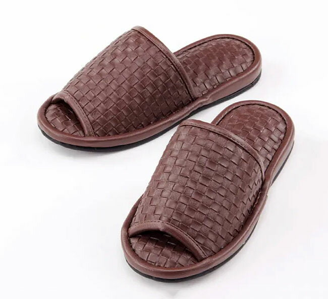 【3,980円(税込)以上お買上げで送料無料】【即納可!!】新入荷しました♪日本製 編み込みレザー 紳士スリッパ ブラウン 男性用 紳士用 スリッパ ルームシューズ 部屋履き 抗菌防臭加工 合皮レザー おしゃれ
