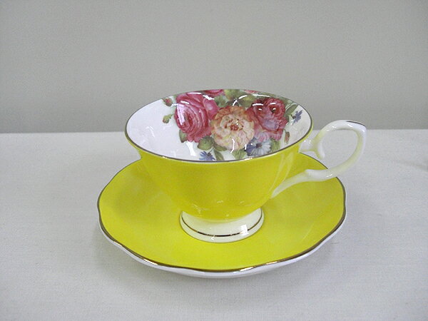 【3,980円(税込)以上お買上げで送料無料】【即納可!!】再入荷しました♪ロイヤルアーデン　カップ＆ソーサー　イエローコーヒーカップ　ティーカップ　洋食器　バラ　薔薇　ローズ　おしゃれ　＊電子レンジ対応のサムネイル