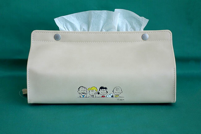 残り1個で終了!!【3,980円(税込)以上お買上げで送料無料】【即納可!!】再入荷しました♪ティッシュケース　スヌーピーティッシュボックスケース　ベージュのサムネイル