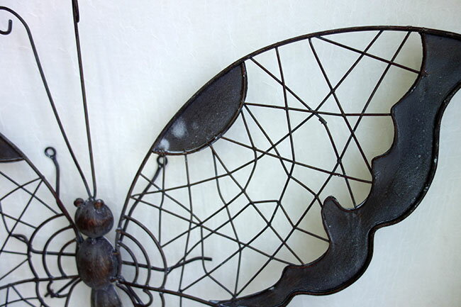 【送料無料】【即納可】新入荷しました♪イギリス製 アンティーク風 アイアン ウォールアート チョウ ウォールデコレーション 壁飾り 壁掛け おしゃれ [2]
