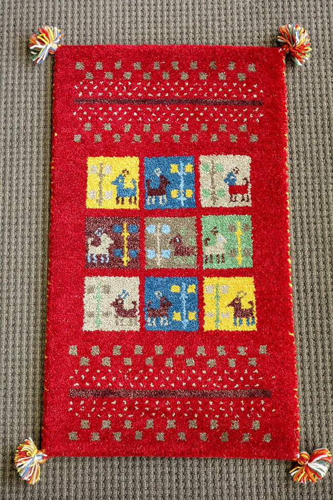 【送料無料】【即納可】新入荷しました♪インド製ギャベ レッドギャベ ギャッベ 玄関マット ラグマット手織り 絨毯 敷物 サイズ：約45X75cm