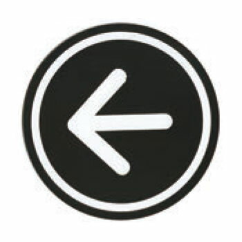 アクリルマットブラックプレート ACMB-R-006 粘着テープ付 直径120mm HCP／矢印／左／右／上／下／サインプレート／マンション／アパート／ホテル／ゲストハウス