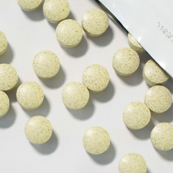 千坂式 樹木の精プロポリス粒（12.5g（250mg×約50粒））【食健】