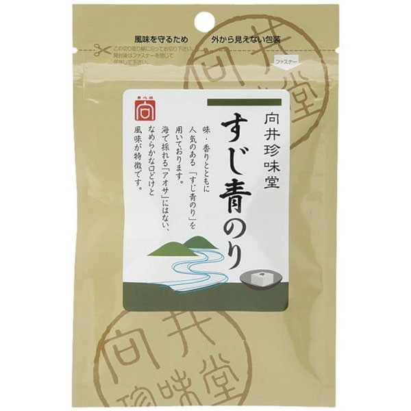 なめらかな口どけ風味のすじ青のり味・香りとともに人気のあるすじ青のりは、収穫量が少なく天候にも大きく左右され、手に入りにくい天産物です。青のりは、光線や湿度に弱いため、外から中身が見えない包装にし、品質を守っています。【お召し上がり方】大根おろし、納豆、豆腐、ちりめんじゃこ、山芋にふりかけて…。ご飯、焼きめし、焼そば、お好み焼きにふりかけて…。おはぎ、おだんご、お餅にまぶす。※一般に青のりとよばれている平らな「アオサ」とは種類が違います。※海に近い川で採れるものですので、小エビ（エビの幼生）が付着している場合がありますが、味に変わりはありません。商品詳細商品番号ms10731原材料すじ青のり（国産）栄養成分表示（1袋あたり）エネルギー：7kcal、たんぱく質：1.2g、脂　質：0.2g、炭水化物：1.6g、食塩相当量：0.3g内容量4g賞味期限製造日より1年保存方法湿気を避け、冷暗所に保存してください。開封後は袋の口をきっちりと密封の上、冷蔵庫内で保存し、なるべく早くご使用ください。販売元株式会社向井珍味堂広告文責有限会社自然館0957-22-8770