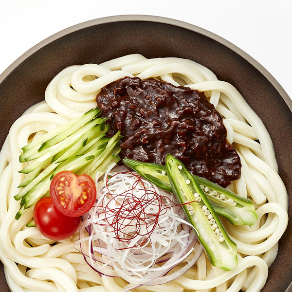 純植物性 ジャージャー麺の素（130g）レトルト【冨貴食研】 shizenkan-genki-10034870 お〜がにっくしぜんかん サンプル画像2