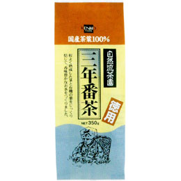 有機JAS認定茶葉（15％以上）と、全ての生産者が分かる茎棒（85％未満）をブレンドし、ほどよく熟成させ焙じました。商品詳細商品番号sg2610原材料緑茶（京都・奈良・三重産）内容量350g賞味期限製造日より300日販売元健康フーズ株式会社広告文責有限会社自然館 0957-22-8770【関連ワード】三年番茶［番茶］ばんちゃ,バンチャ,カフェイン少なめ,日本茶,緑茶,おちゃ,お茶,茶葉,お茶葉［リーフティー］茶葉,茶葉のみ［販売］健康フーズ株式会社