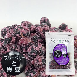 「美人をつくる大豆生活」国内産の黒豆に長崎県産のブルーベリーで作りました。食物繊維がレタスの13倍、鉄はプルーンの4.4倍も含まれています。※本品製造工場では、小麦、そば、落花生を含む製品を生産しています。商品詳細商品番号et0492原材料黒大豆（国内産）、砂糖（国内産）、ブルーベリーペースト（国内産）、麦芽水飴（国内産）内容量68g賞味期限製造日より180日販売元株式会社 宮本邦製菓広告文責有限会社自然館 0957-22-8770【関連ワード】美人をつくる大豆生活シリーズ,豆菓子,イソフラボン,美人をつくる大豆生活,だいず,まめがし,アントシアニン,くろまめ,おかし,お菓子,おやつ