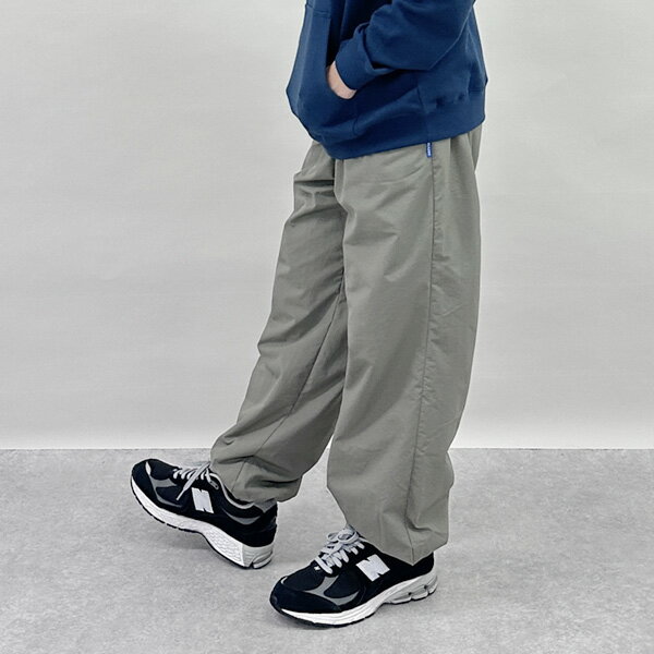 グラソス(GLAZOS)ナイロン起毛裏地つきジョガーパンツのサムネイル