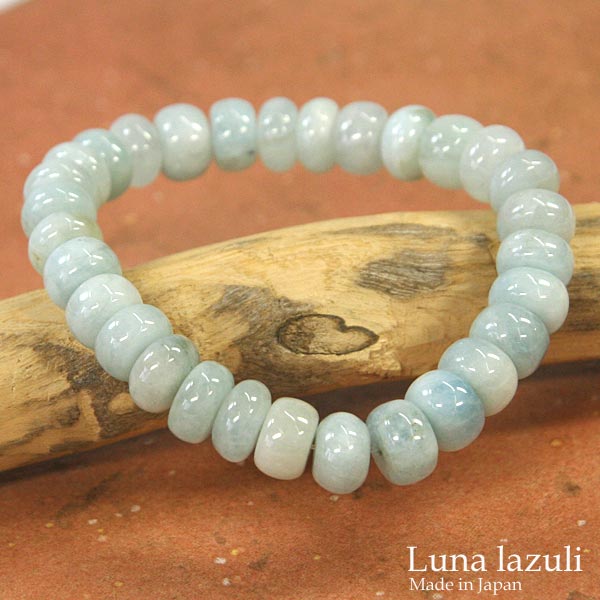 【Luna lazuli】海の女神からの贈り物・・・安らかな気持ちに包まれる、アクアマリンのブレスレット 【Fa_3/4_8】