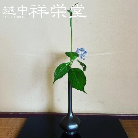 楽天市場】唐銅 鶴首花入の通販 楽天市場】唐銅 鶴首花入の通販