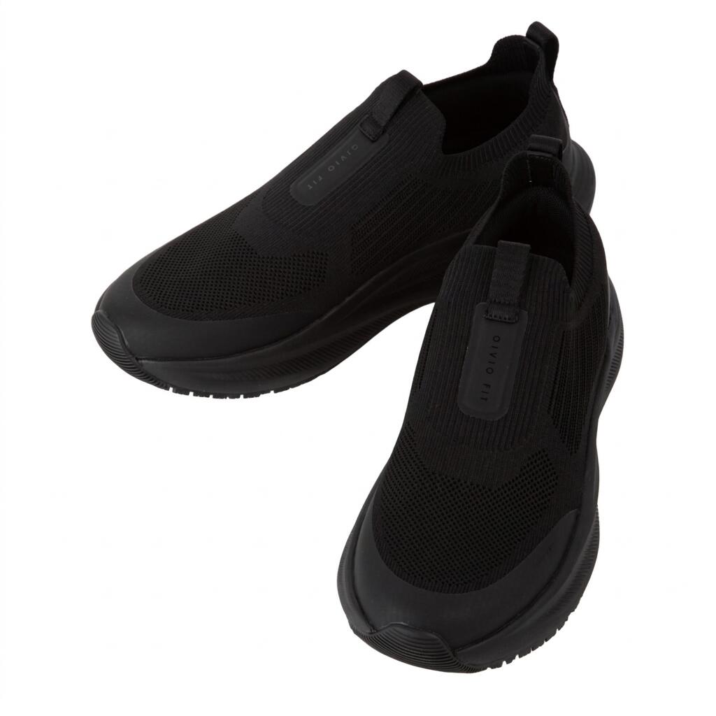 OIVIO FIT THE FUNDAMENTAL  TRIPLE BLACK オシャレ ビジカジ オフィスカジュアル きれいめ キレイめスニーカー オフィスで履けるスニーカー 履きやすい 軽い