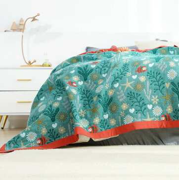【送料無料】ガーゼケット 5重ガーゼ 綿100% ダブル 200*230cm 花柄 夏布団 冷房対策 快適 涼しい 北欧 タオルケット 夏掛け布団 ブランケット 子供 赤ちゃん ベビー 保育園 通気 吸水 肌掛け 吸湿発散性 軽量 速乾 柔らか 安眠 お昼寝 出産祝い プレゼント ギフト 洗える