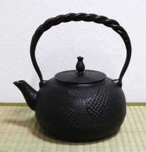 楽天市場】南部鉄瓶 佐秋の通販 楽天市場】南部鉄瓶 佐秋の通販