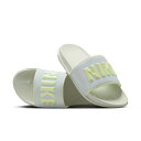 WMNS NIKE OFFCOURT SLIDE BQ4632-013 ナイキ オフコート LIGHT SILVER/BARELY VOLT ライトシルバー/ベ...