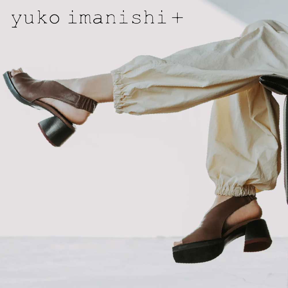 ユーコ イマニシ yuko imanishi + 742062 MICHI ダークグレー Vカット サンダル バックストラップ 6.5cmヒール 「靴」