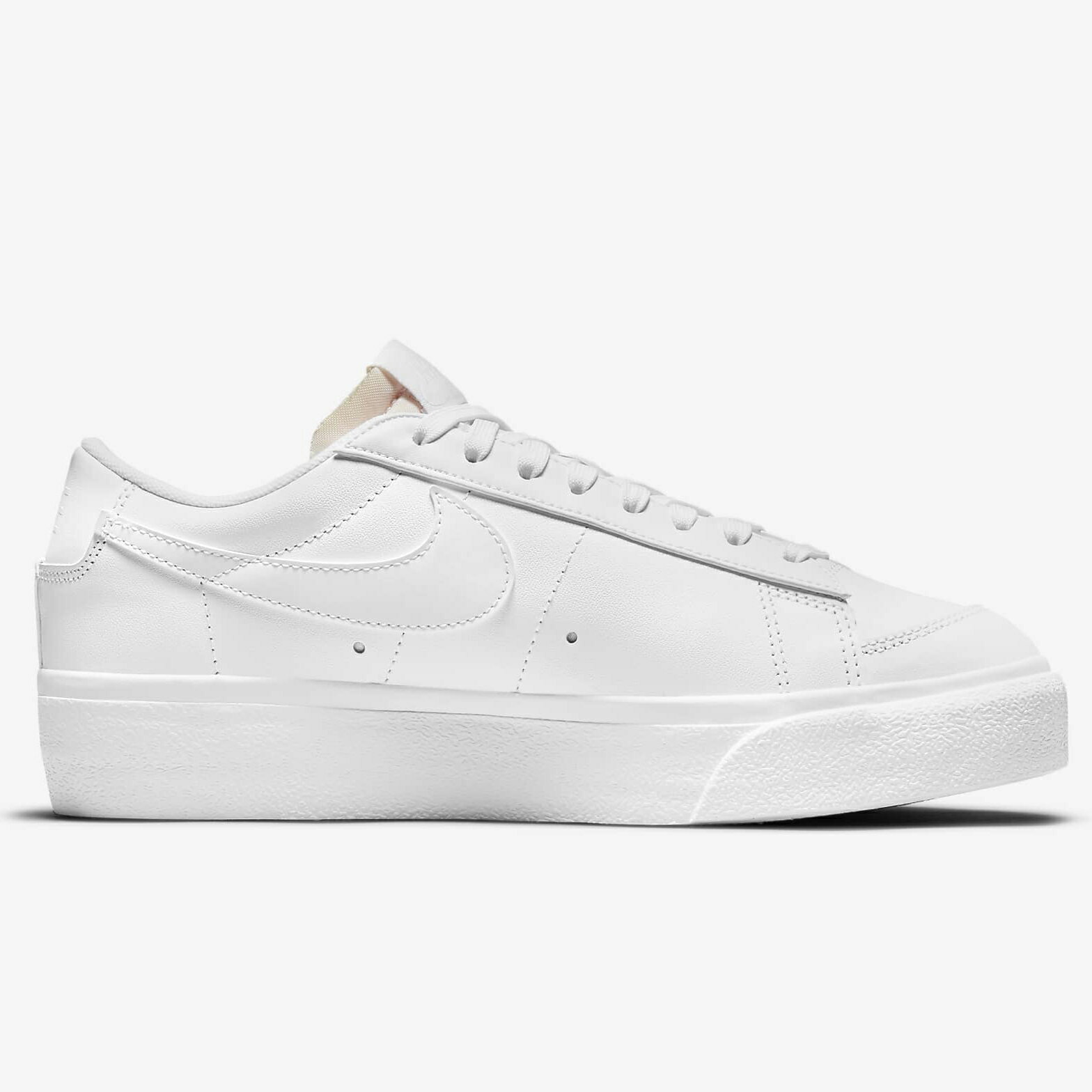 ナイキ ブレーザー ロー プラットフォーム NIKE W BLAZER LOW PLATFORM ホワイト/ホワイト/ブラック/ホワイト DJ0292-100 ナイキジャパン正規品