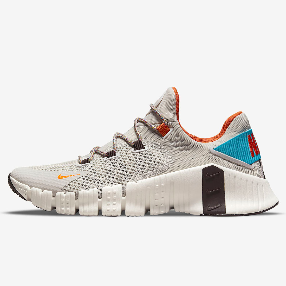 ナイキ フリー メトコン 4 NIKE Free Metcon 4 ライトボーン/サミットホワイト/スポーツスパイス DH2726-091 ナイキジャパン正規品