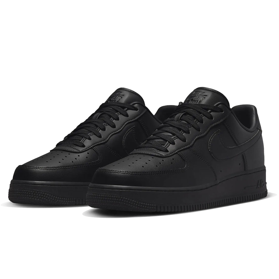 ナイキ エア フォース 1 '07 フレッシュ NIKE AIR FORCE 1 '07 FRESH ブラック/ブラック/ブラック/アンスラサイト DM0211-001 ナイキジャパン正規品