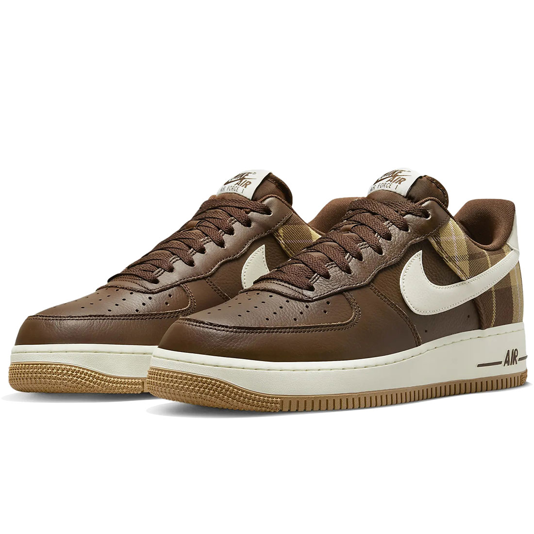 ナイキ エア フォース 1 '07 LX NIKE AIR FORCE 1 '07 LX カカオワオ/カカオワオ/ペールアイボリー DV0791-200 ナイキジャパン正規品