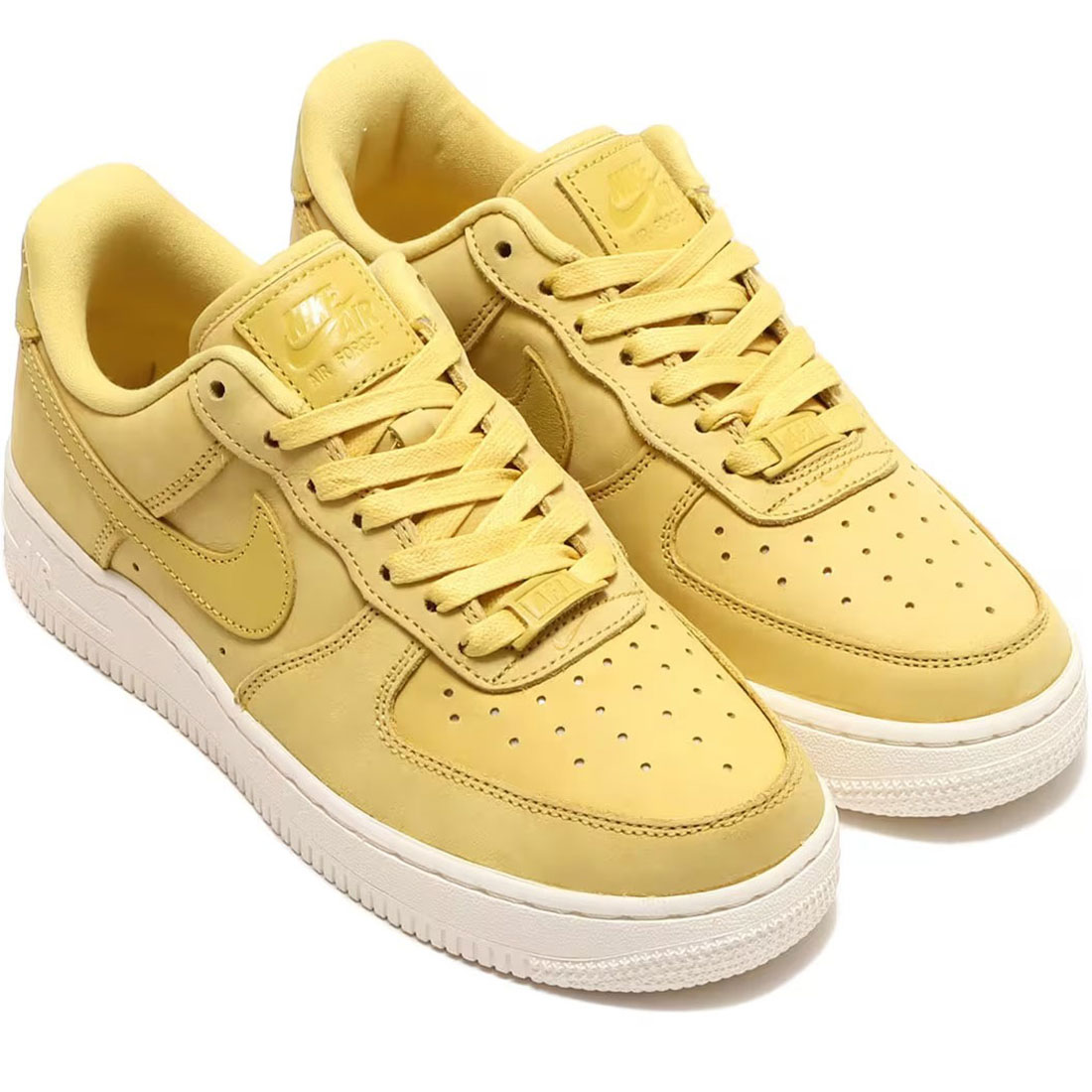 ナイキ エア フォース 1 プレミアム NIKE W AIR FORCE 1 PRM サターンゴールド/セイル DR9503-700 ナイキジャパン正規品