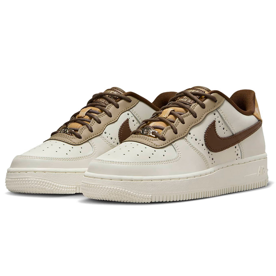 ナイキ エア フォース 1 LV8 NIKE J AIR FORCE 1 LV8 セイル/セイル/カーキ/カカオワオ FV3702-121 日本国内正規品のサムネイル