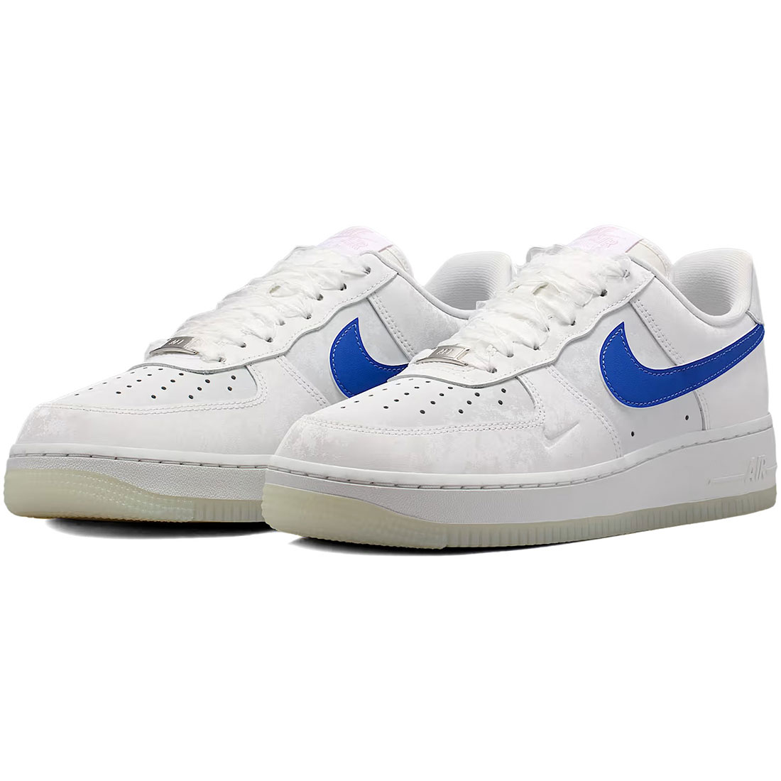 ナイキ エア フォース 1 07 LV8 NIKE W AIR FORCE 1 '07 LV8 サミットホワイト/オフホワイト/ブリーチドライラック/オールドロイヤル IW1235-121