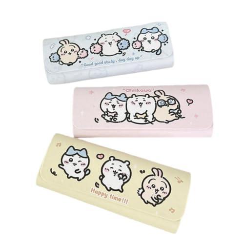 商品情報【商品名】メガネケース サングラスケース キャラクター（ちいかわ・ハチワレ・うさぎ） 多用途ケース 眼鏡ボックス かわいい 誕生日 ギフト プレゼント【商品の特徴】便利な多用途設計：メガネやサングラスの収納はもちろん、文房具（ペンケース）や小物入れとしても大活躍する多機能ケースです。耐久性抜群の高品質PU素材：変形しにくいしっかりとした構造で、大切なメガネを衝撃から守ります。レンズを守る柔らか裏地：内側には特殊な柔らかい裏地を採用。ホコリや傷からレンズを守り、いつでも清潔に保ちます。プレゼントにも最適：可愛らしいデザインで、お子様やお友達への誕生日祝い・ギフトにも喜ばれるアイテムです。【商品仕様】メイン素材：PUレザーサイズ：約 16cm × 6.5cm × 3.4cm用途：メガネケース、サングラスケース、筆箱・文具収納【安心のサポート】商品についてご不明な点がございましたら、お気軽にお問い合わせください。24時間以内に迅速に対応いたします。メガネケース サングラスケース ハチワレ うさぎ 眼鏡ケース メガネボックス 多用途ケース かわいい お祝い 誕生日 贈り物 プレゼント メガネケース サングラスケース ハチワレ うさぎ 眼鏡ケース メ 5