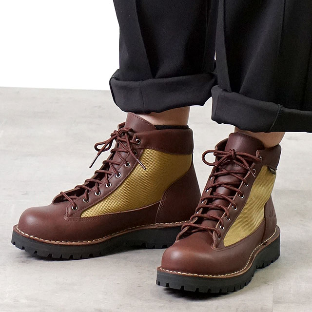 樂天商城 - 【最大100%ポイントバック】Danner ダナー マウンテンブーツ レディース WS DANNER FIELD ウィメンズ ダナー フィールド DARK BROWN/BEIGE 靴 [D121004 SS18] 正規取扱店