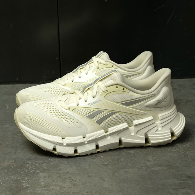 【20%OFF/SALE】【ラスト1足】リーボック Reebok スニーカー フロートジグ 2 [100245393 FW25] FLOATZIG 2 レディース 靴 ローカットシューズ 厚底 アラバスター 正規取扱店【ts】【e】
