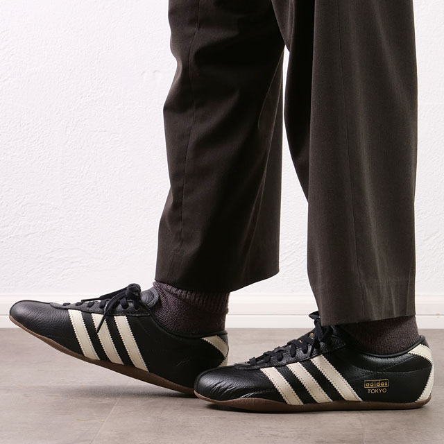 アディダス オリジナルス adidas Originals スニーカー トーキョー ウィメンズ [OMU19/JQ0598 FW25] TOKYO W レディース 靴 シューズ 薄底 コアブラック/オフホワイト/ゴールドメタリック 正規取扱店
