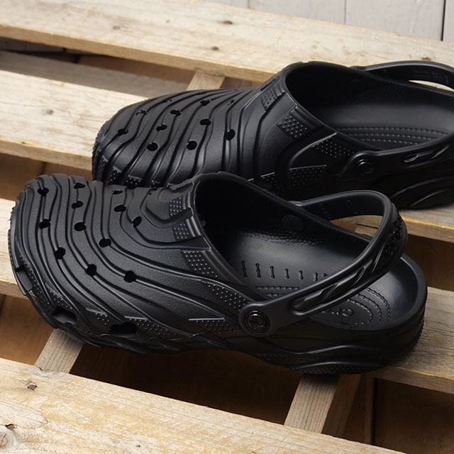 crocs クロックス サンダル メンズ クラシック イロージョン クロッグ [213440-001 FW26] Classic Erosion Clog 靴 スライドサンダル 黒 Black 正規取扱店