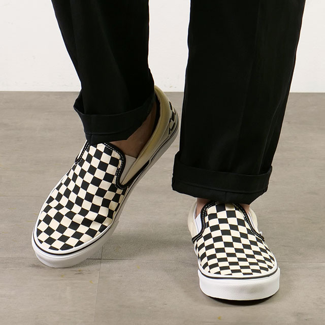 バンズ VANS スリッポン クラシック スリップオン CLASSIC SLIP-ON メンズ・レディース ヴァンズ スニーカー BLACK AND WHITE CHEKERBOARD/WHITE ブラック系 （VN000EYEBWW SS19） 1