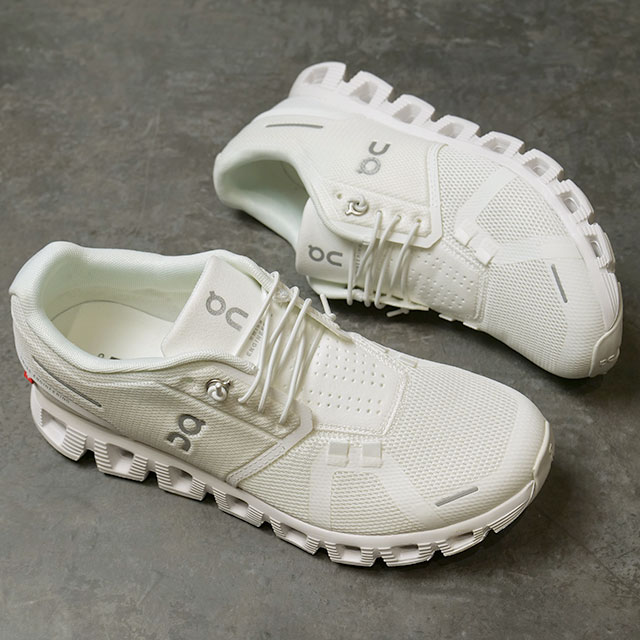 オン On レディース スニーカー クラウド5 （59.98373 SS23） W Cloud 5 カジュアル ランニングシューズ Undyed-White/Whiteのサムネイル