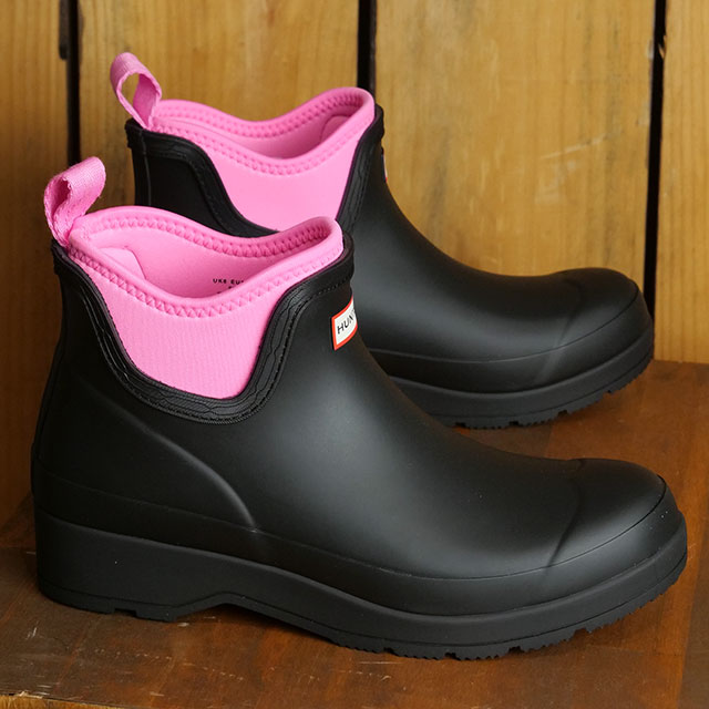 y撅ŃobOo[^Ov[gIzyԕizn^[ HUNTER fB[X EBY vC`FV[ lIv[u[c iWFS3020RMA-BHK SS24j womens play chelsea neoprene boot C Cu[c black/highlighter-pink