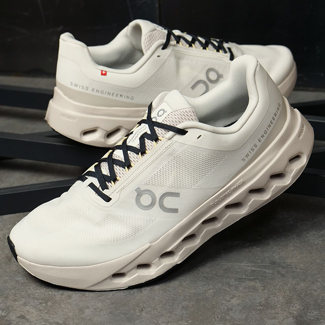 【最大100%ポイントバック】オン On スニーカー メンズ クラウドサーファー ネクスト [3ME30022906 SS26] Cloudsurfer Next 厚底ランニングシューズ オフィス ジム アーバン ホワイト Ivory/Silver 正規取扱店