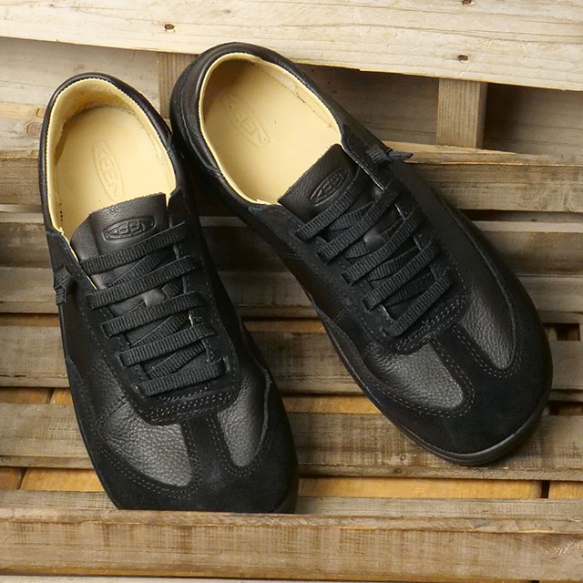 【最大100%ポイントバック】キーン KEEN スニーカー メンズ ケーエヌエックス ティートウ [1030622 SS26] M KNX T-TOE 軽量 タウントラベル レザーシューズ ブラック BLACK/BLACK 正規取扱店