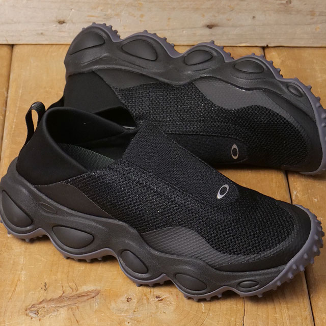 【最大100%ポイントバック】オークリー Oakley スニーカー メンズ イオン シフト [FOF100704-021 SS26] EON SHIFT 靴 トレーニングシューズ スリッポン 黒 PITCH-BLACK 正規取扱店