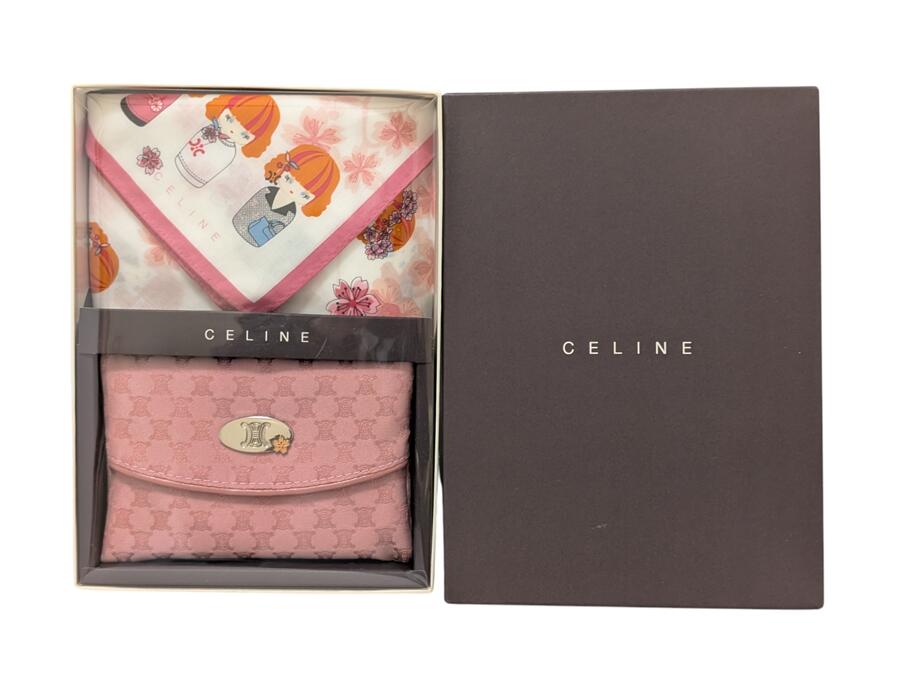 未使用 セリーヌ ハンカチ コットン テッシュケース セット 箱入り ギフトセット マカダム ピンク サクラ 桜 レディース CELINE ブランド雑貨 【中古】