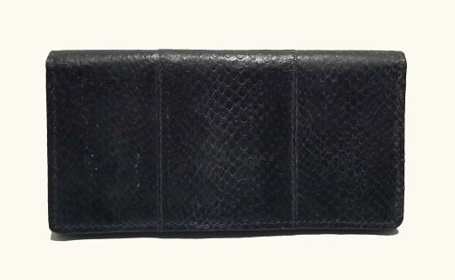 FINN 長財布 パイソンレザー ヘビ革 レザー 黒 ブラック メンズ 【中古】 FINN 長財布 パイソンレザー ヘビ革 レザー 黒 ブラック メンズ 【中古】