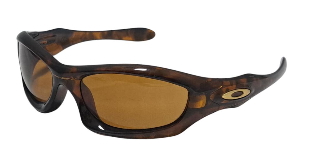 希少 OAKLEY オークリー サングラス MONSTER PUP ブラウン 楽天市場】monster pup oakleyの通販