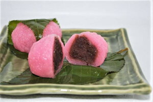 【ヤマ食】桜餅大50g・さくらもち。桜もち（業務用10個）弁当 お弁当食材 簡単 うまい お手軽 ストック食材 晩御飯 おせち料理 花見弁当 おつまみ宅飲み 家飲み 日本酒 ビール 焼酎 パーティー ピクニック ホームパーティー オードブル コスパ最良